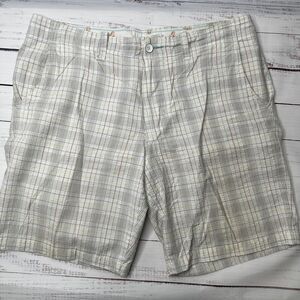 Tommy Bahama RELAX Men's White & Black Plaid Linen Shorts Size 34 100% Cotton